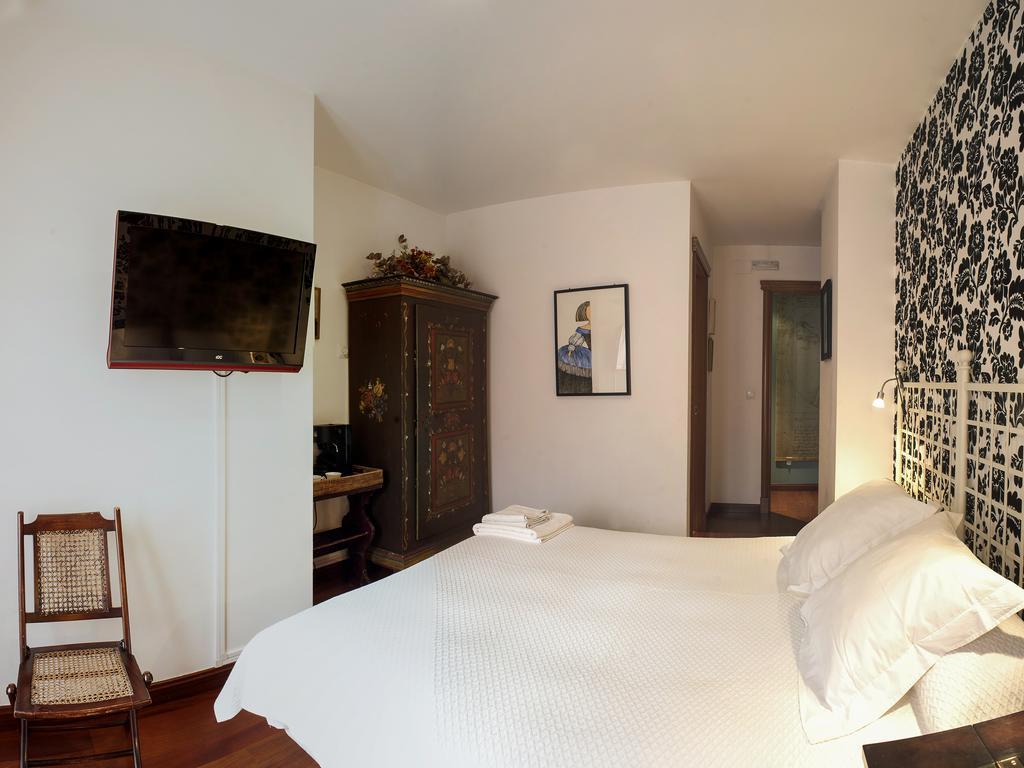 Ch Hostal Victoria Cuenca  Exterior foto